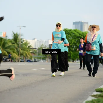 Runner Photo 8348380