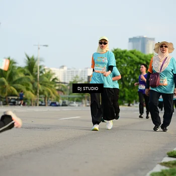 Runner Photo 8348384