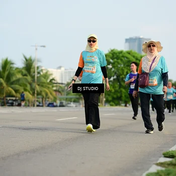 Runner Photo 8348386