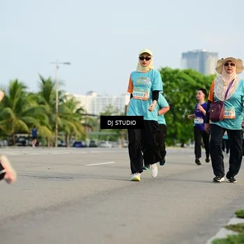 Runner Photo 8348389