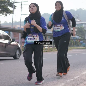 Runner Photo 8348396