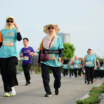 Runner Photo 8348398