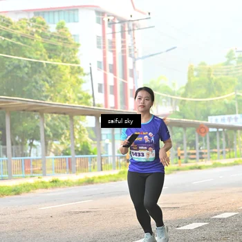 Runner Photo 8348406