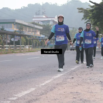 Runner Photo 8348421