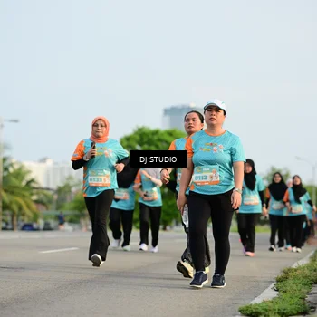 Runner Photo 8348422