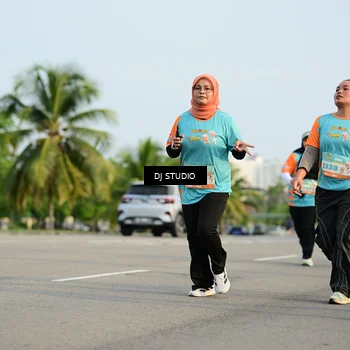 Runner Photo 8348423