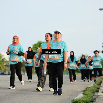 Runner Photo 8348429