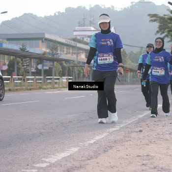Runner Photo 8348439