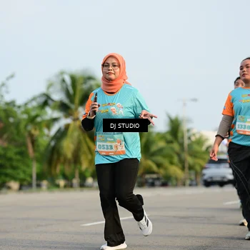 Runner Photo 8348452