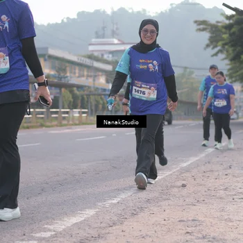 Runner Photo 8348465