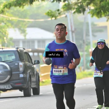 Runner Photo 8348489