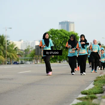 Runner Photo 8348502