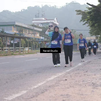 Runner Photo 8348503