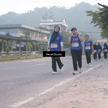 Runner Photo 8348508
