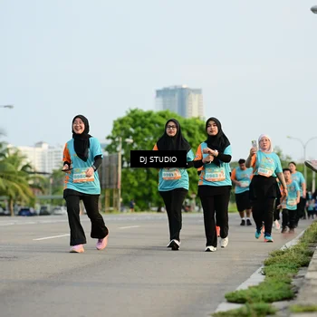 Runner Photo 8348509