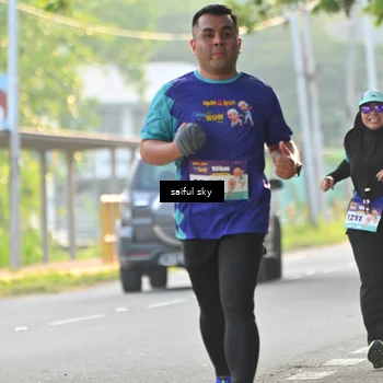 Runner Photo 8348515
