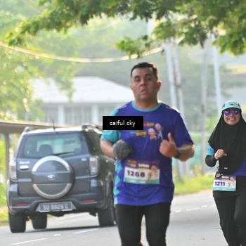 Runner Photo 8348516
