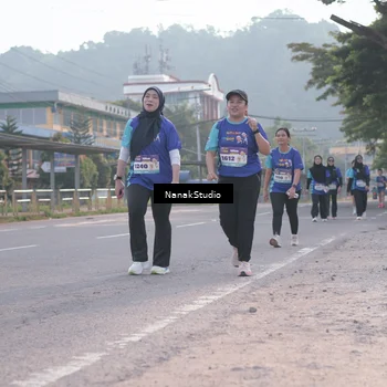 Runner Photo 8348517