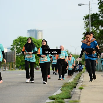 Runner Photo 8348519
