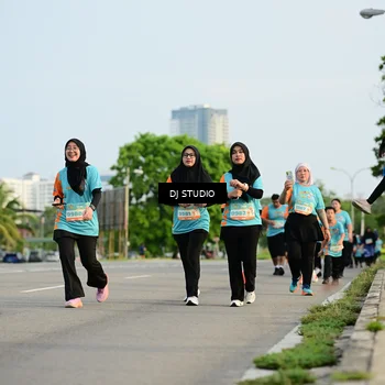 Runner Photo 8348521