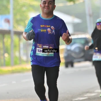 Runner Photo 8348523