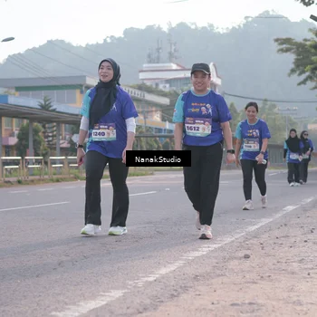 Runner Photo 8348532