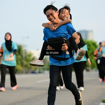 Runner Photo 8348542