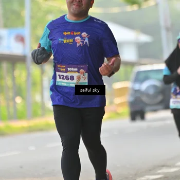 Runner Photo 8348554