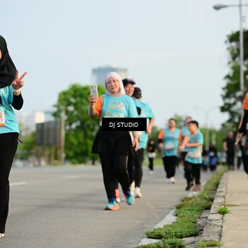 Runner Photo 8348569