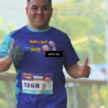 Runner Photo 8348592