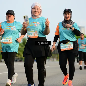 Runner Photo 8348628