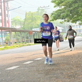 Runner Photo 8348651