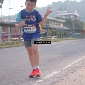 Runner Photo 8348653