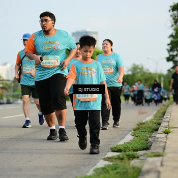 Runner Photo 8348678