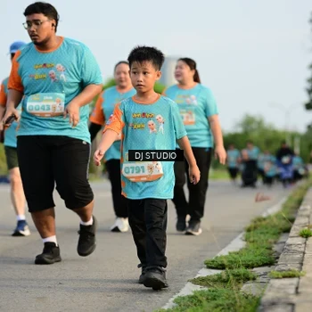 Runner Photo 8348685