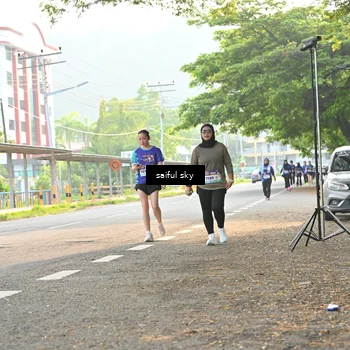 Runner Photo 8348689