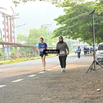 Runner Photo 8348712