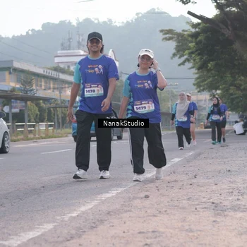 Runner Photo 8348727