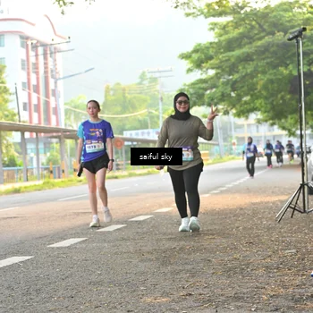 Runner Photo 8348736