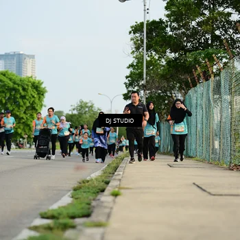 Runner Photo 8348737