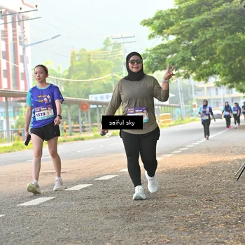 Runner Photo 8348740