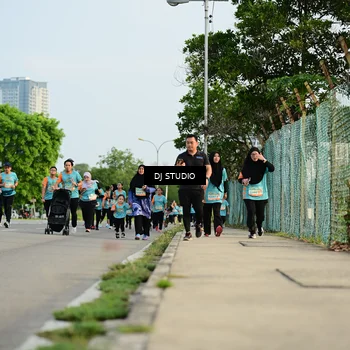 Runner Photo 8348743
