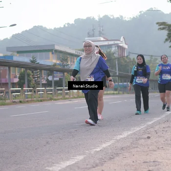 Runner Photo 8348760