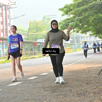 Runner Photo 8348763