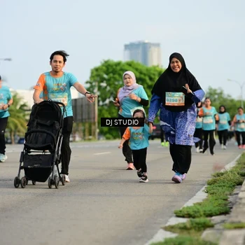 Runner Photo 8348772