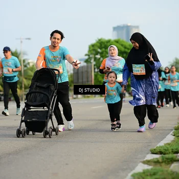 Runner Photo 8348784
