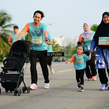 Runner Photo 8348801