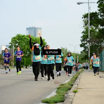 Runner Photo 8348813