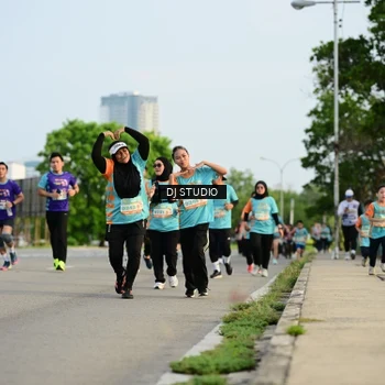 Runner Photo 8348834