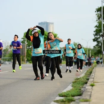 Runner Photo 8348836